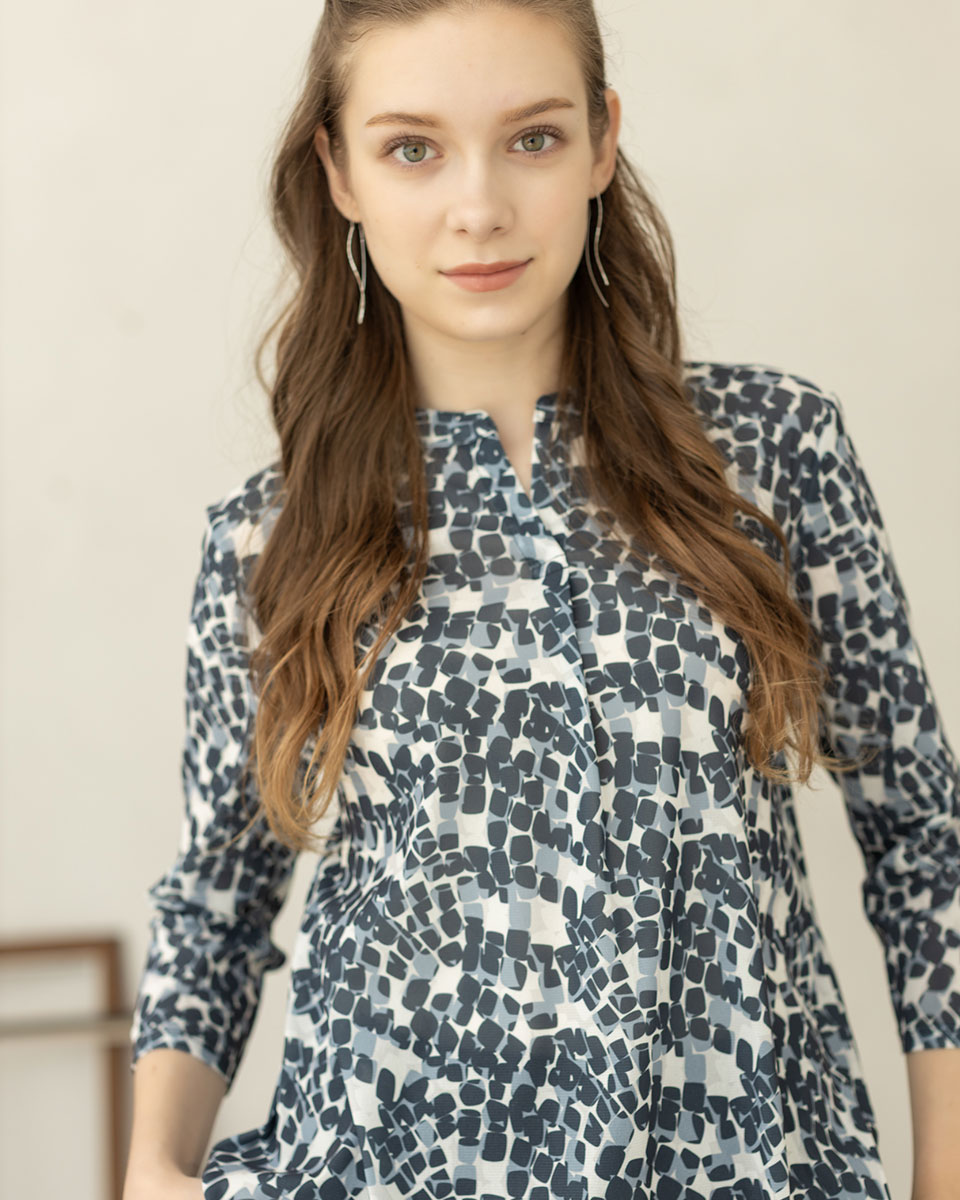 Marisa Grace パワーネットカットソー