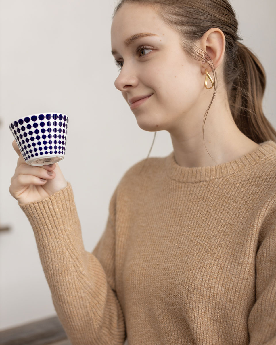 Marisa Grace ラメニットプルオーバー